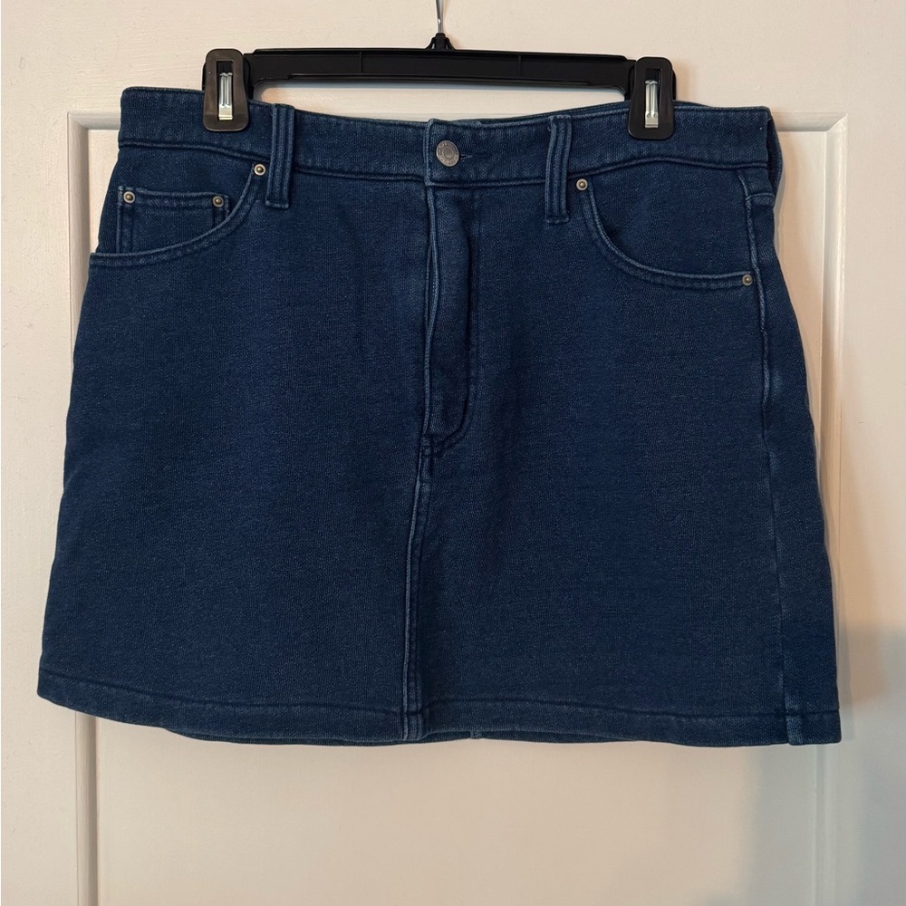 GAP Indigo Denim Apparel - Picture 2 of 4